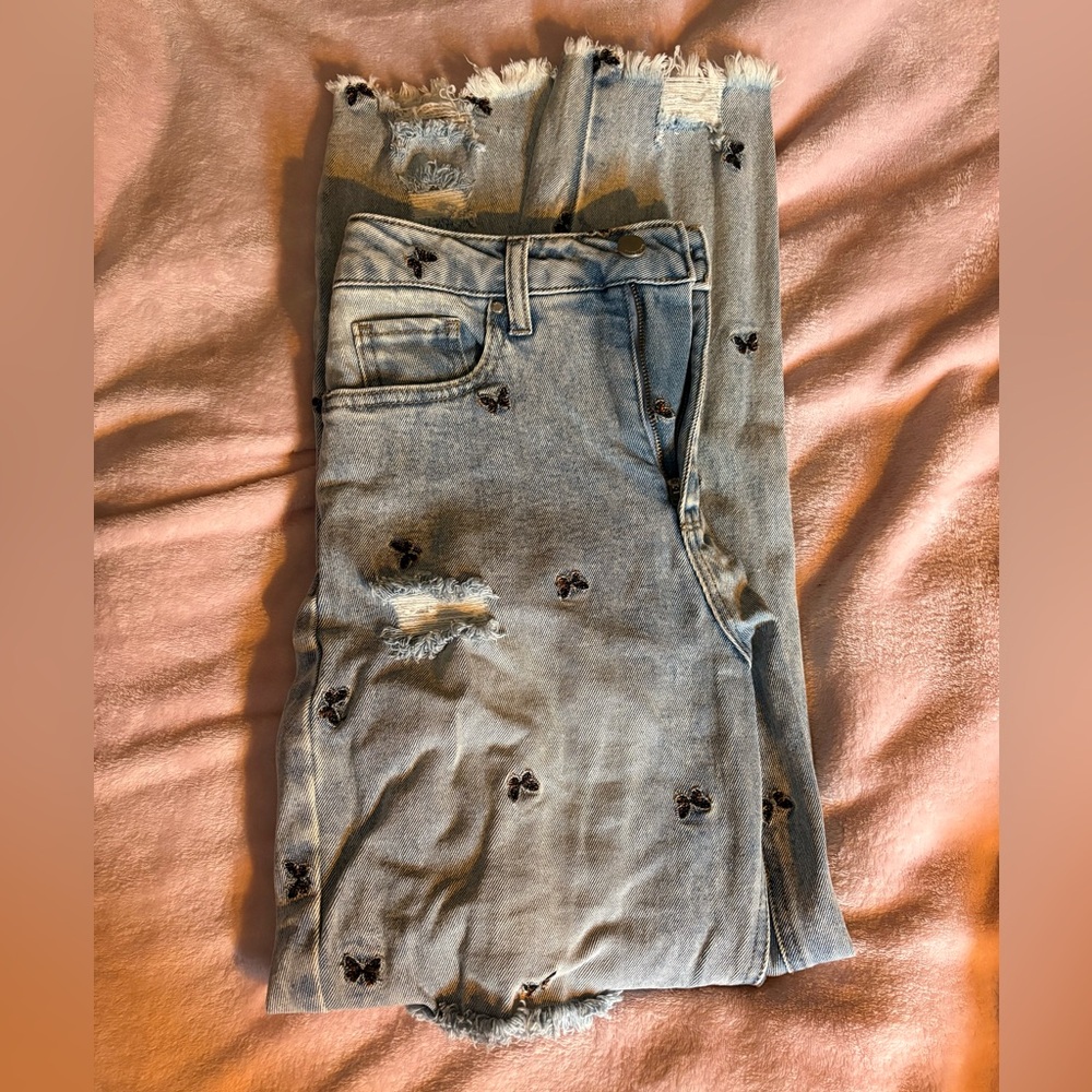 Embroidered Butterfly Distressed Women Jeans